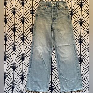 RE/DONE 90s Baggy Straight Leg Loose Light Wash Jeans